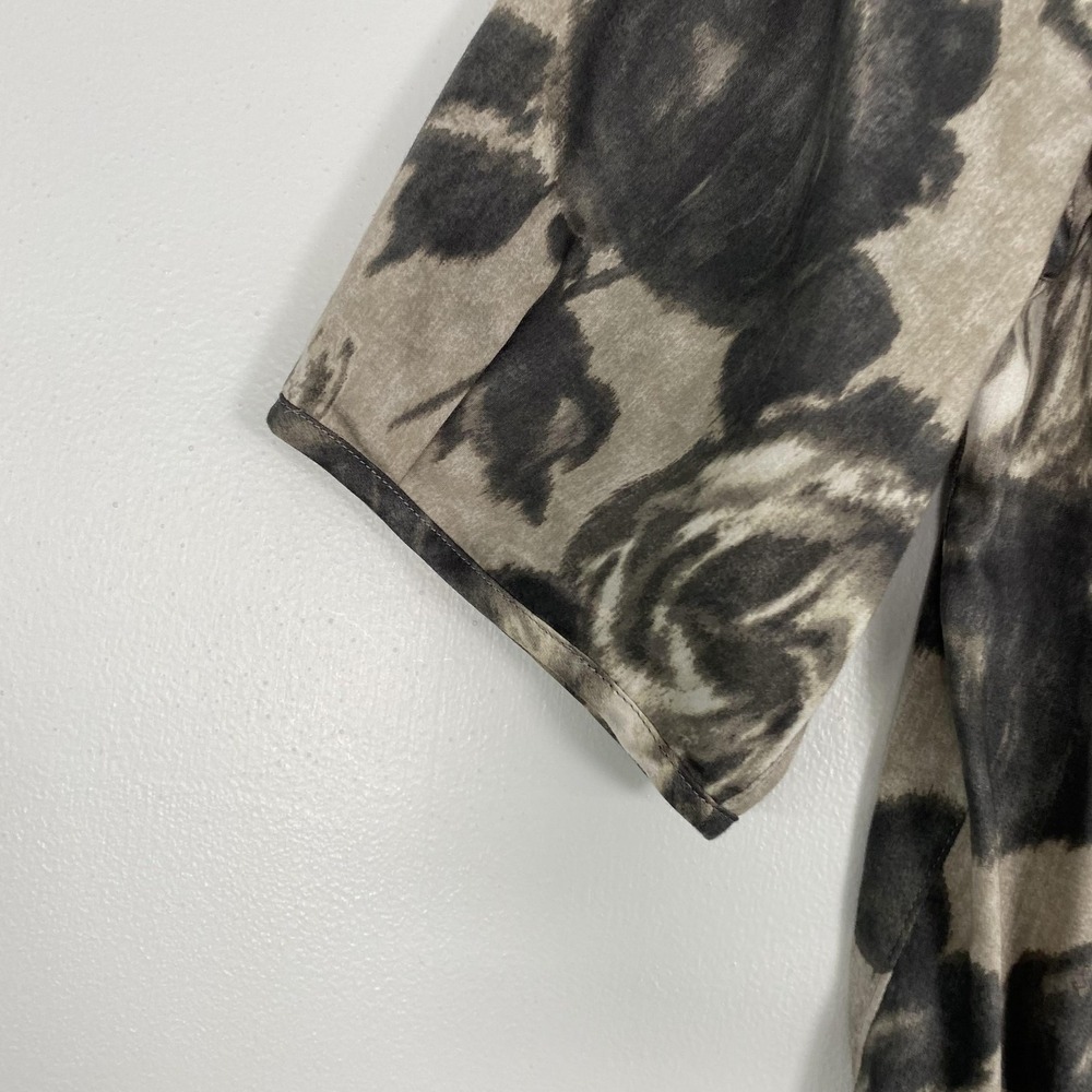 Talbots Shirt Womens 12 Gray Rose Floral Short Sleeve 100% Cotton Top Blouse - Picture 2 of 11